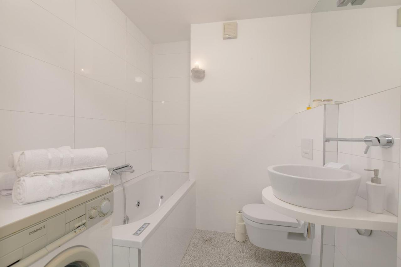 Bright Penthaus Apartement, With A Wonderful View Ljubljana Extérieur photo
